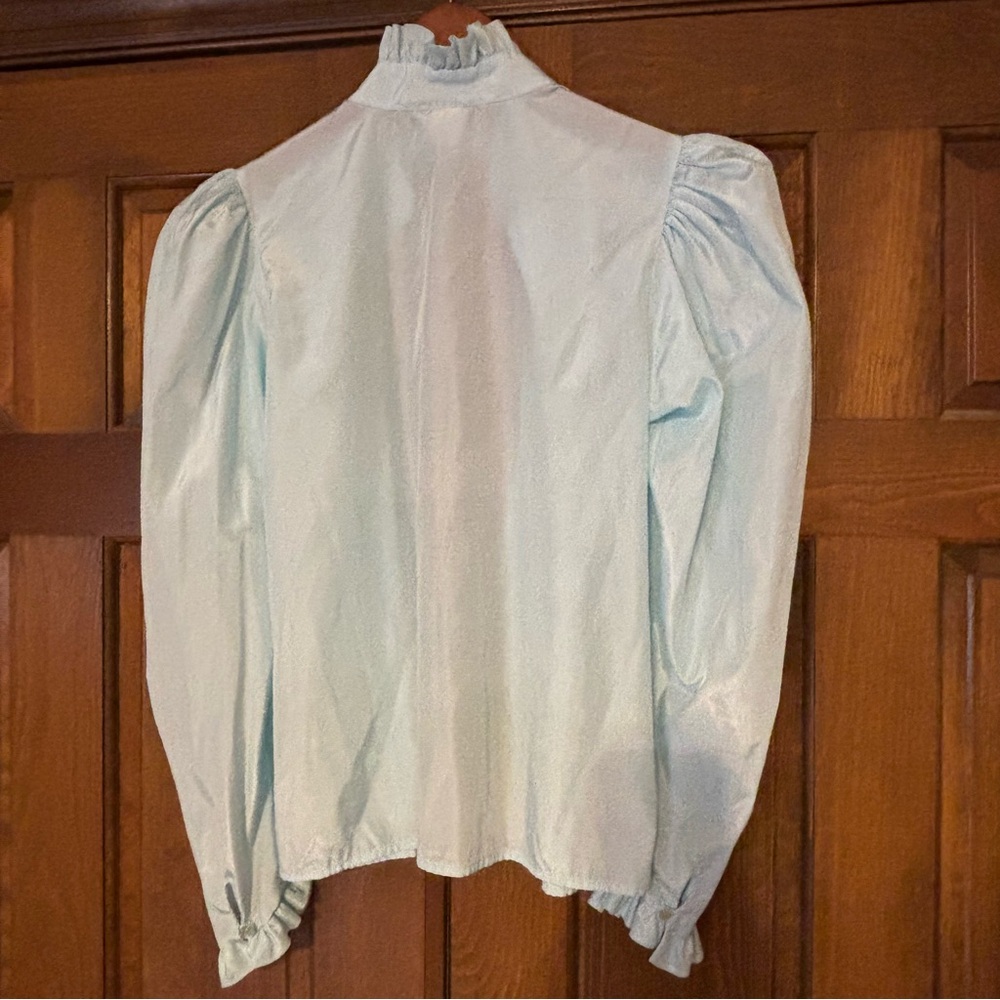 VINTAGE Coquette Romantic blue blouse puff sleeves ruffles *2 for 20* - Picture 8 of 16